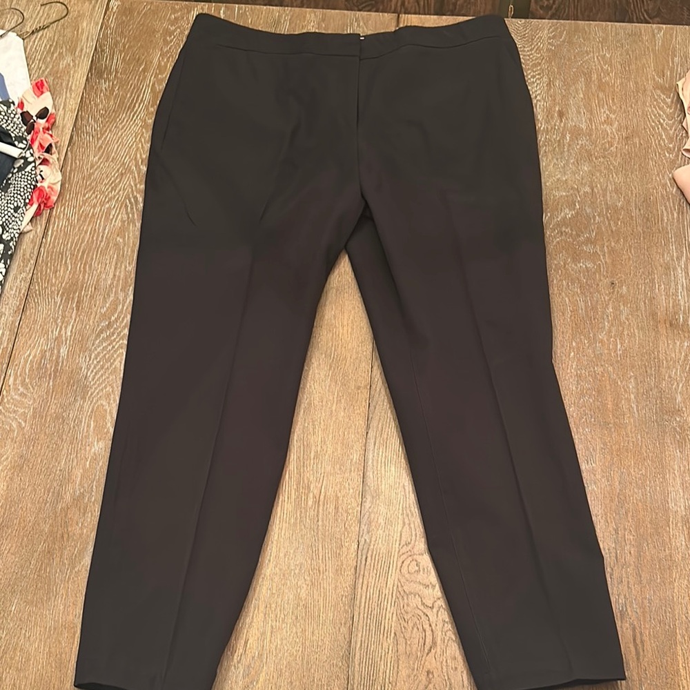 Lafayette 148 New York Classic Black Ankle Pants